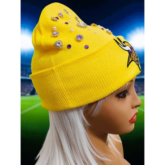 Minnesota Vikings Yellow & Purple Beanie design with Rhinestones, Viking Logo - Picture 5 of 5